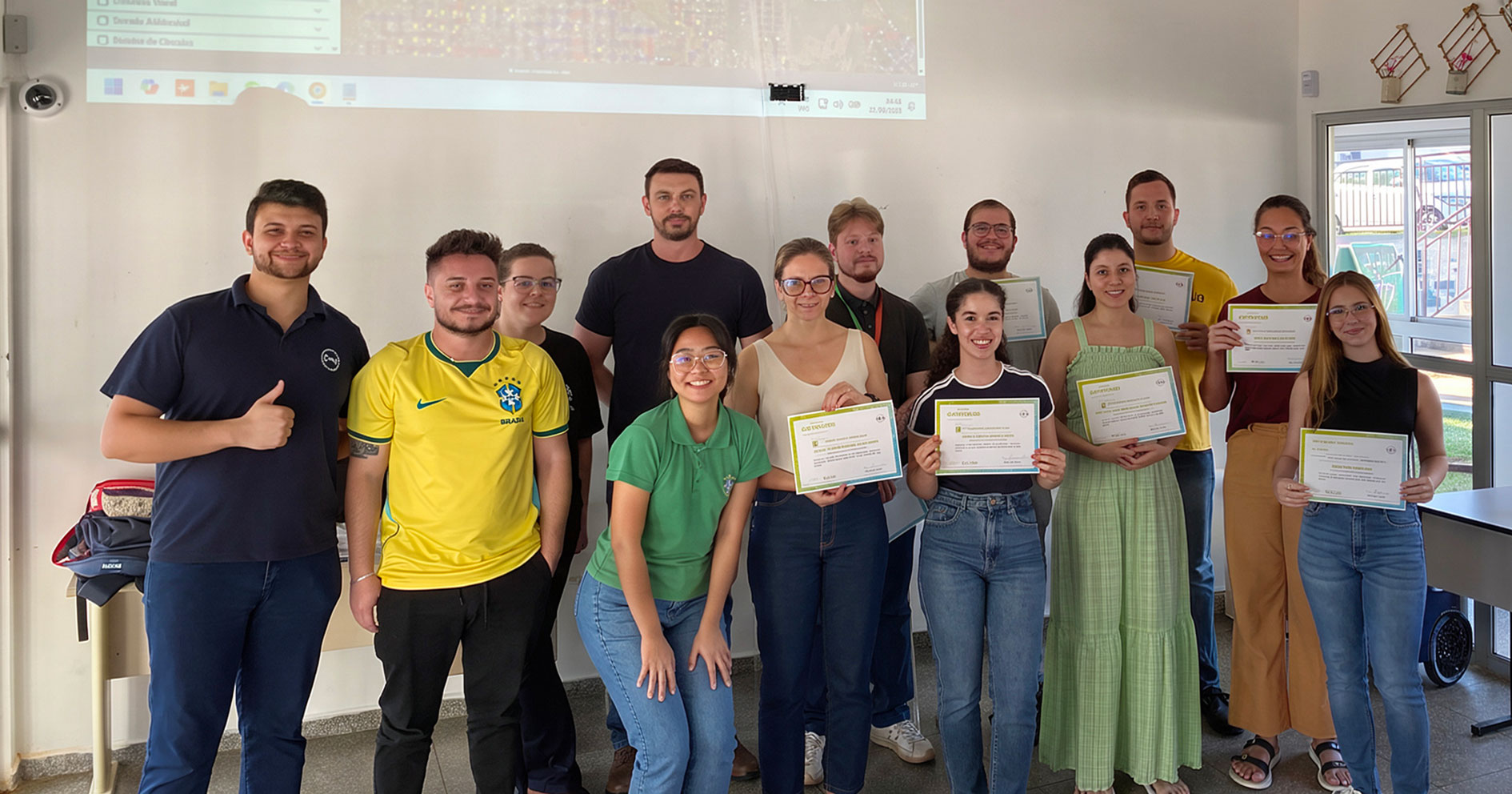 Toledo capacita técnicos municipais em QGIS e mantém vivo o cadastro de drenagem urbana